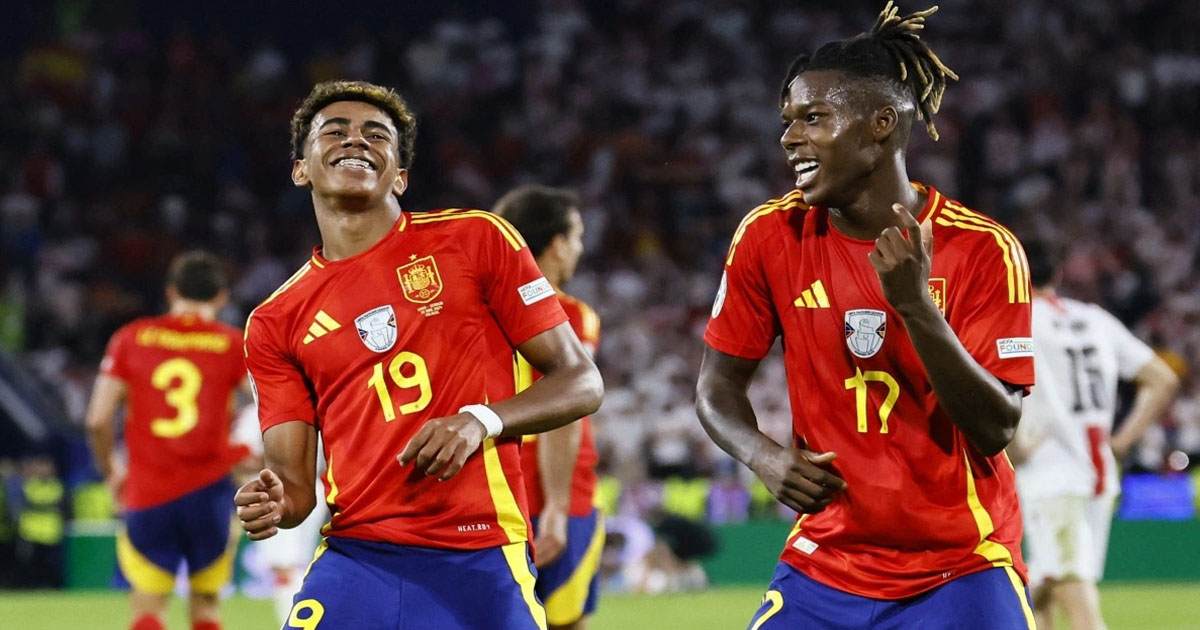 La Roja có lực lượng mạnh hơn đối thủ